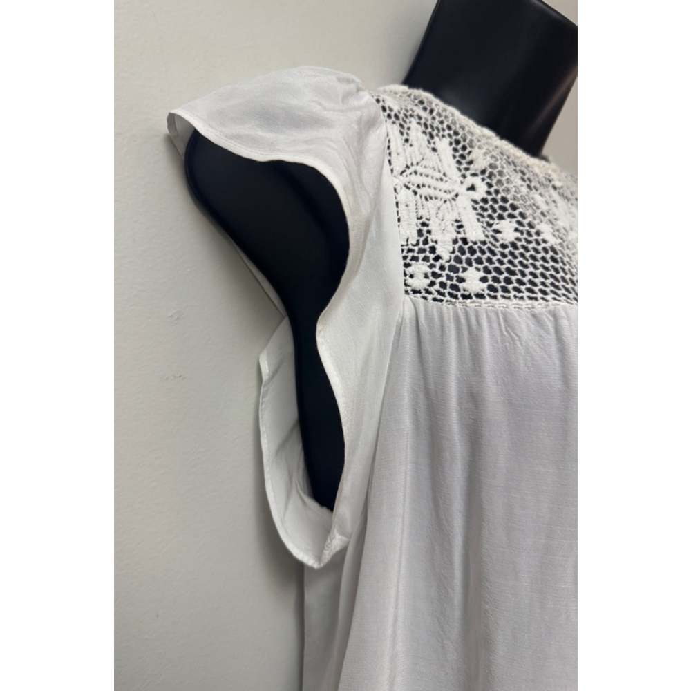 Women's Jen’s Pirate Booty Embroidered Tassel White Blouse Size S - Picture 3 of 8